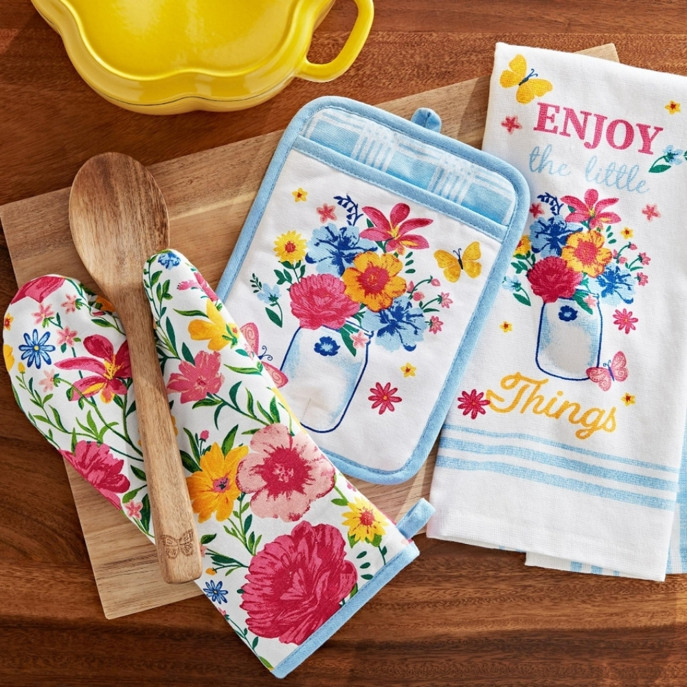 💕 New Pioneer Woman Flowering Frontier Yellow and Blue Kitchen Linens Set